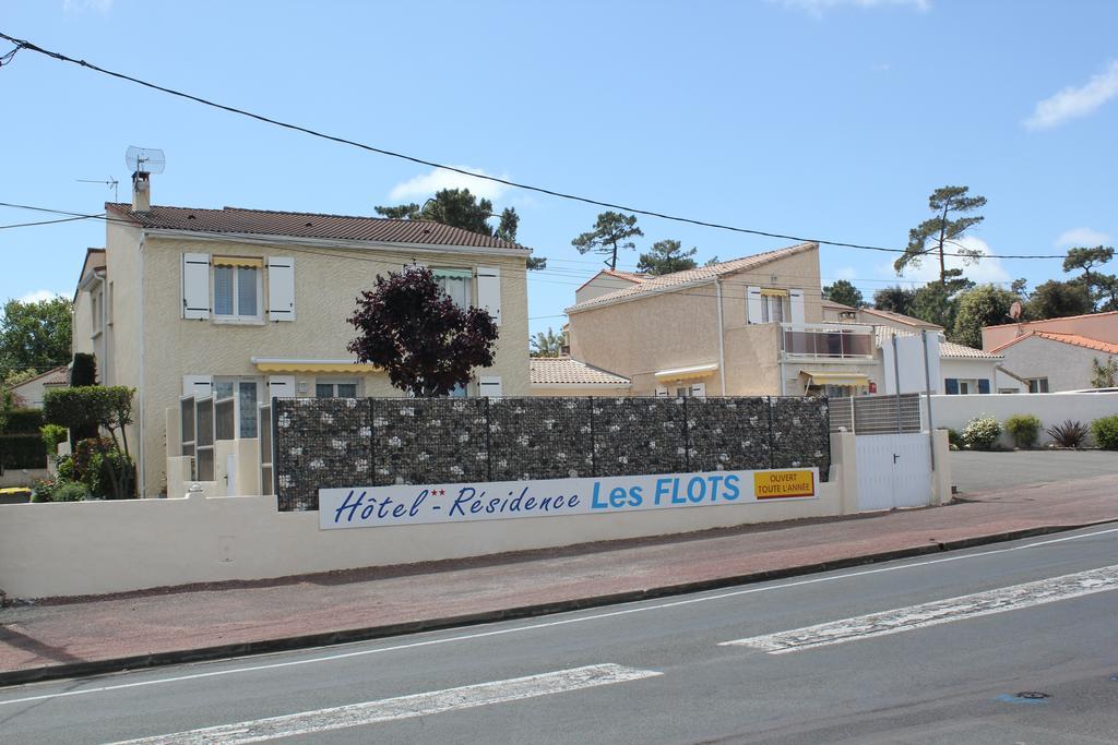 Hotel Residence Les Flots サン・パレ・シュル・メール エクステリア 写真