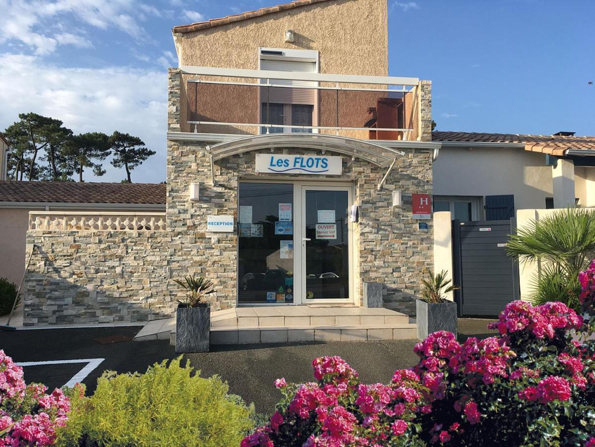 Hotel Residence Les Flots サン・パレ・シュル・メール エクステリア 写真