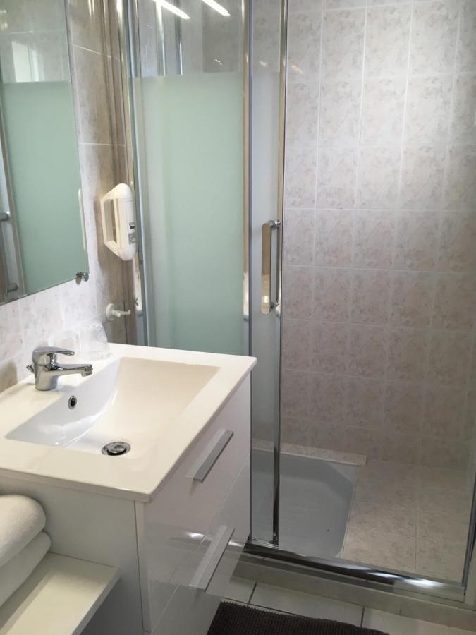 Hotel Residence Les Flots サン・パレ・シュル・メール エクステリア 写真